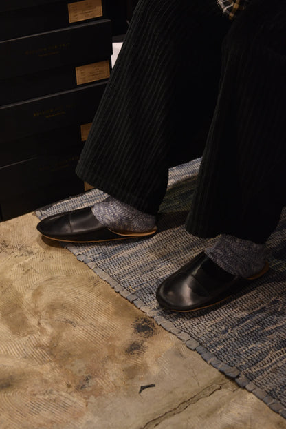 LEATHER ROOM SLIPPER